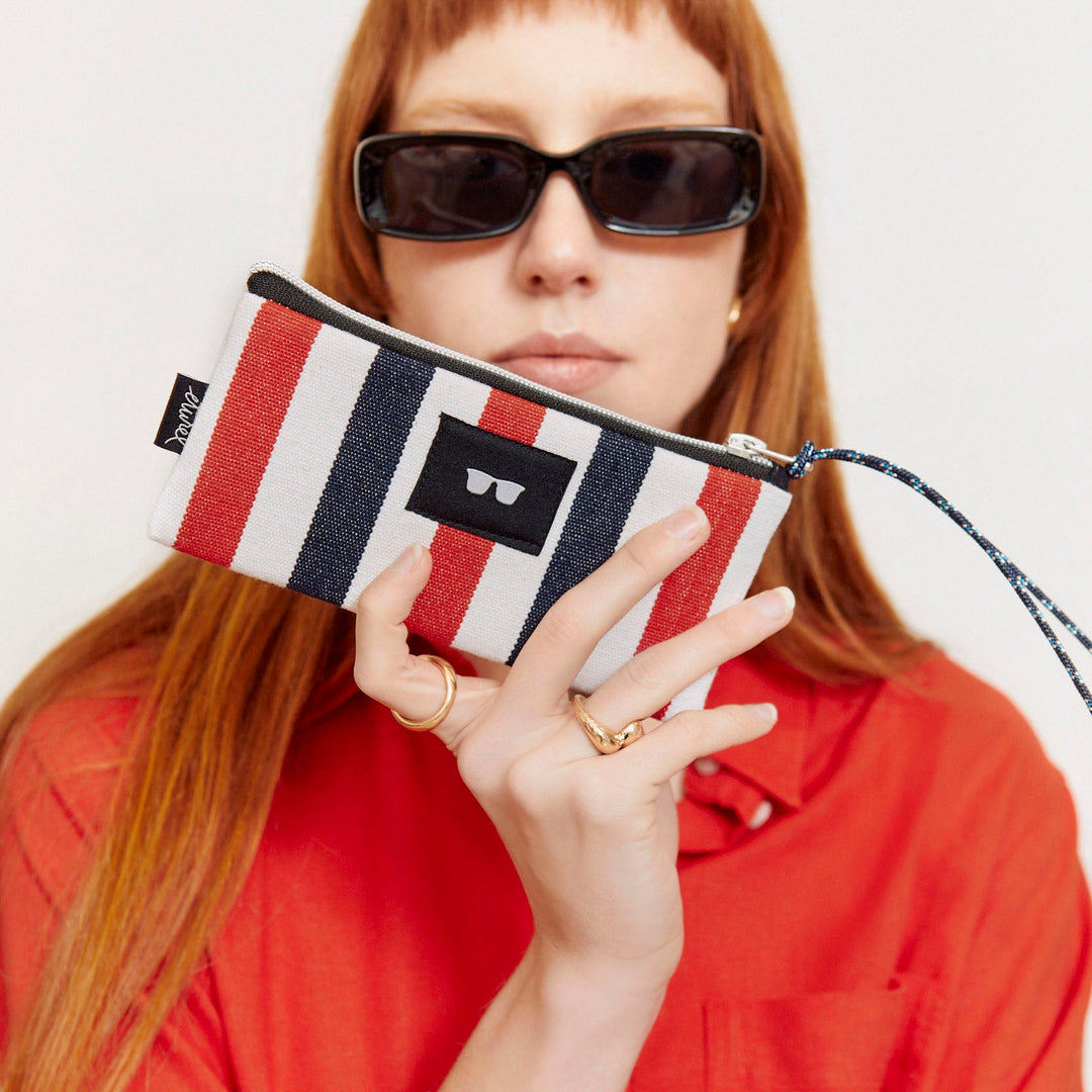 Monederos y fundas de gafas