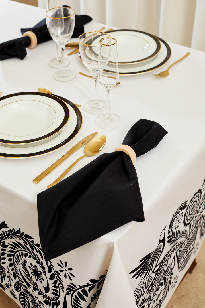 Mantel folklore blanco