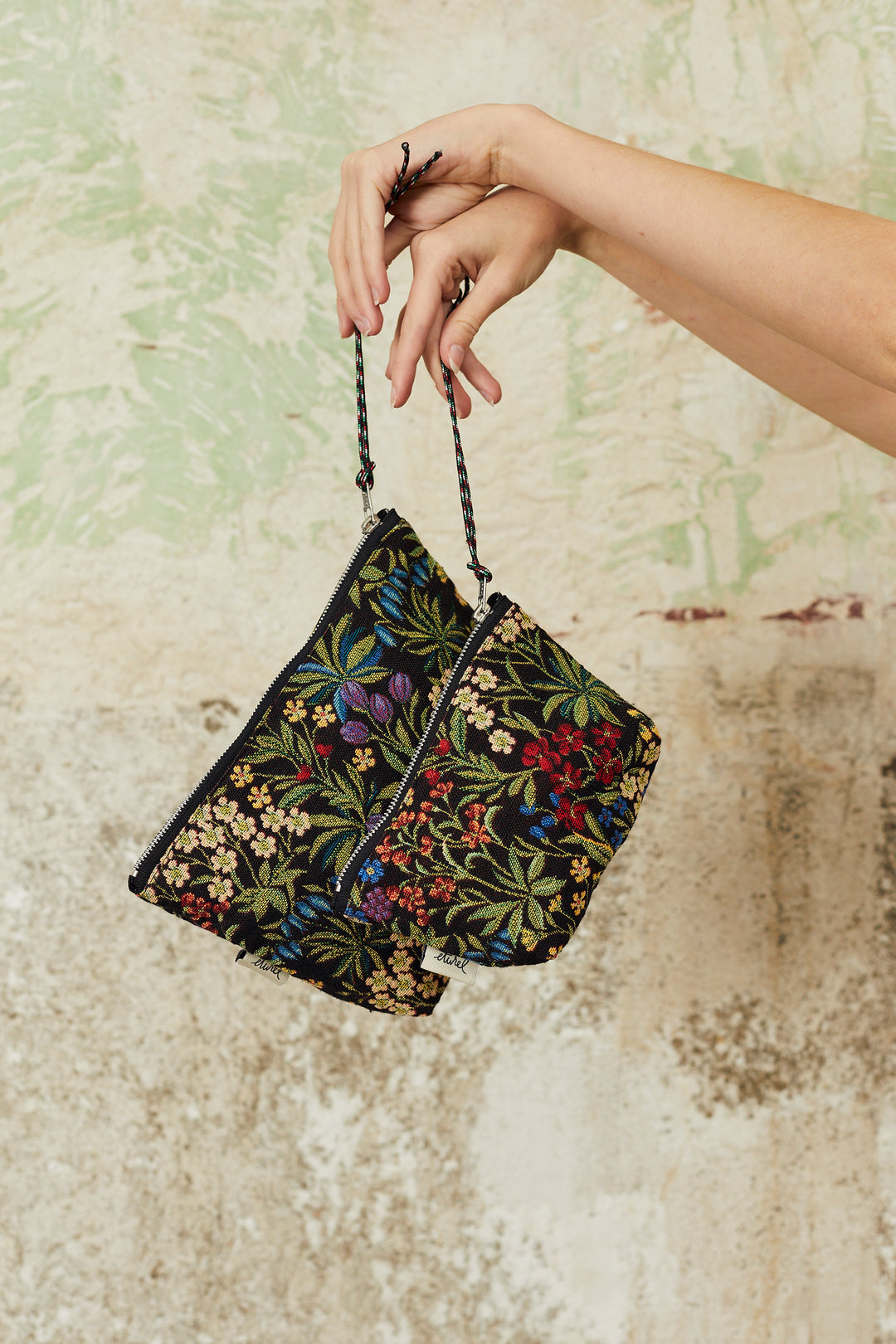 Neceser/estuche tejido jacquard flores margaritas