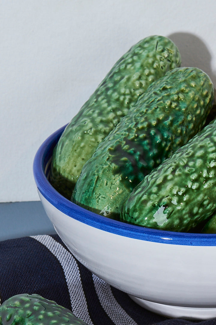 Pepino réplica de cerámica esmaltada