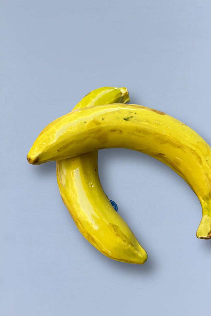Plátano réplica de cerámica esmaltado soloPlátano réplica de cerámica esmaltado solo detalle