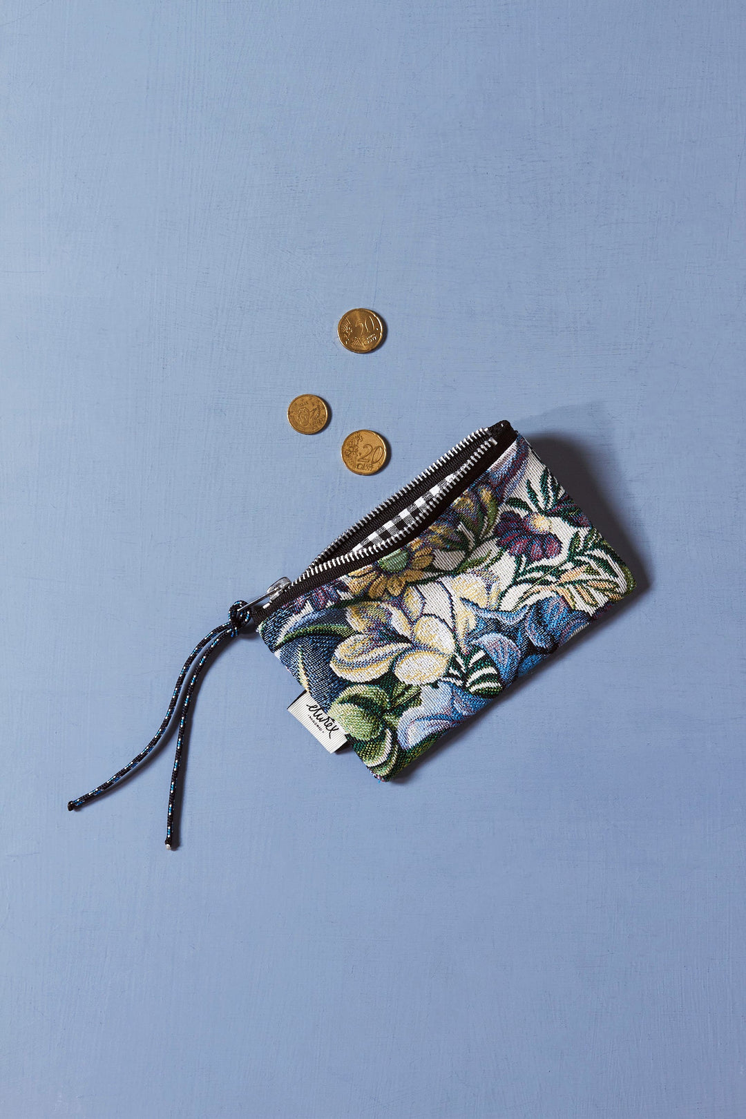 Monedero Tejido jacquard flores azules superior