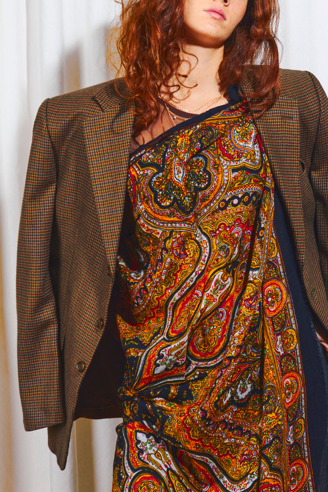Pañuelo Pañuelo Pisto o Cien Colores negro vestido