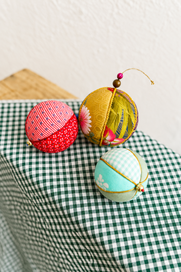 Taller de Navidad ¡Bolas de Navidad! | Viernes 6 de noviembre | 18:00–20:30 h