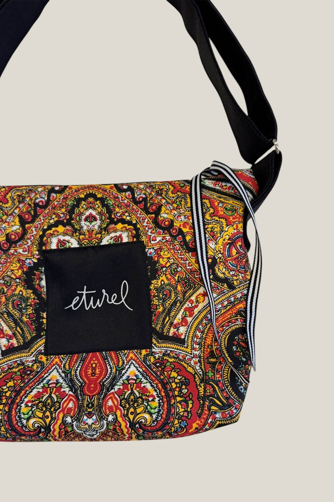 Bolso bandolera folklore Cien Colores