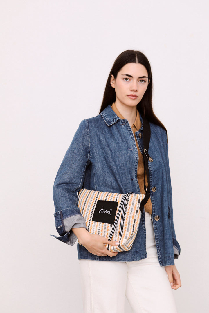 Bolso bandolera sarga de burgos miel
