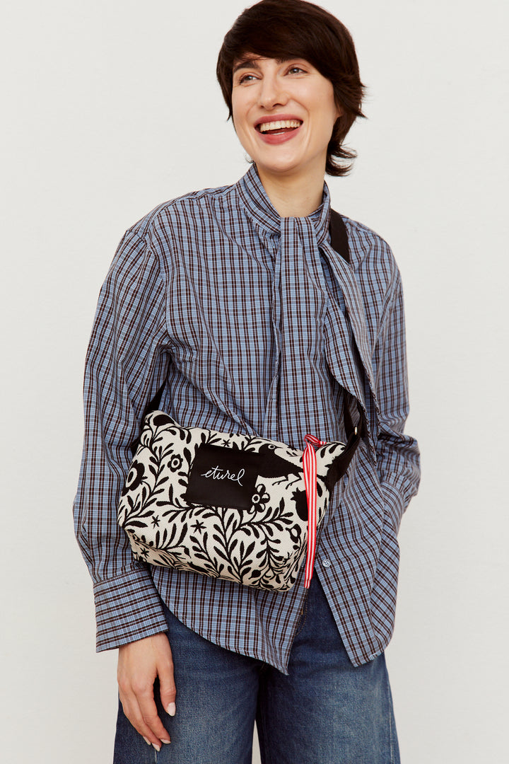Bolso bandolera jacquard granaíno beige