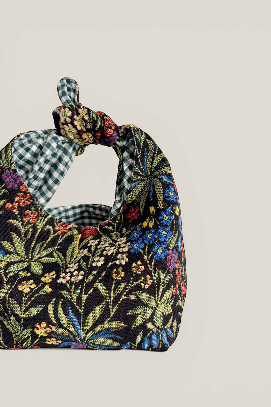 Bolso mano anudado tejido jacquard margaritas