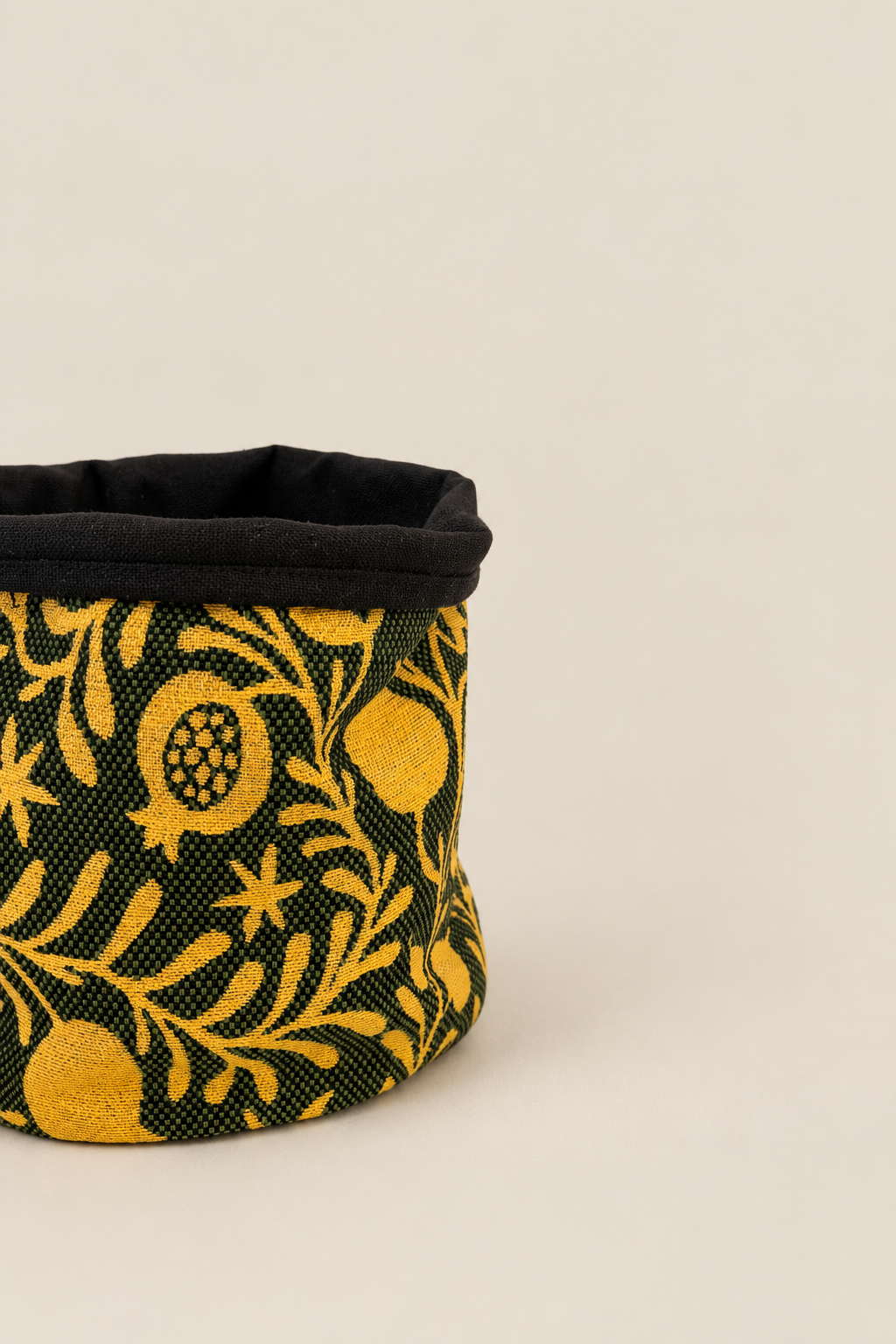 Cesto jacquard granaíno amarillo