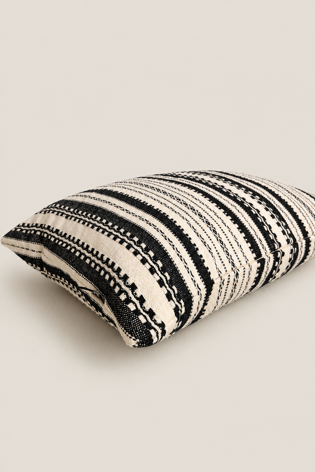 Funda cojín alpujarra negro