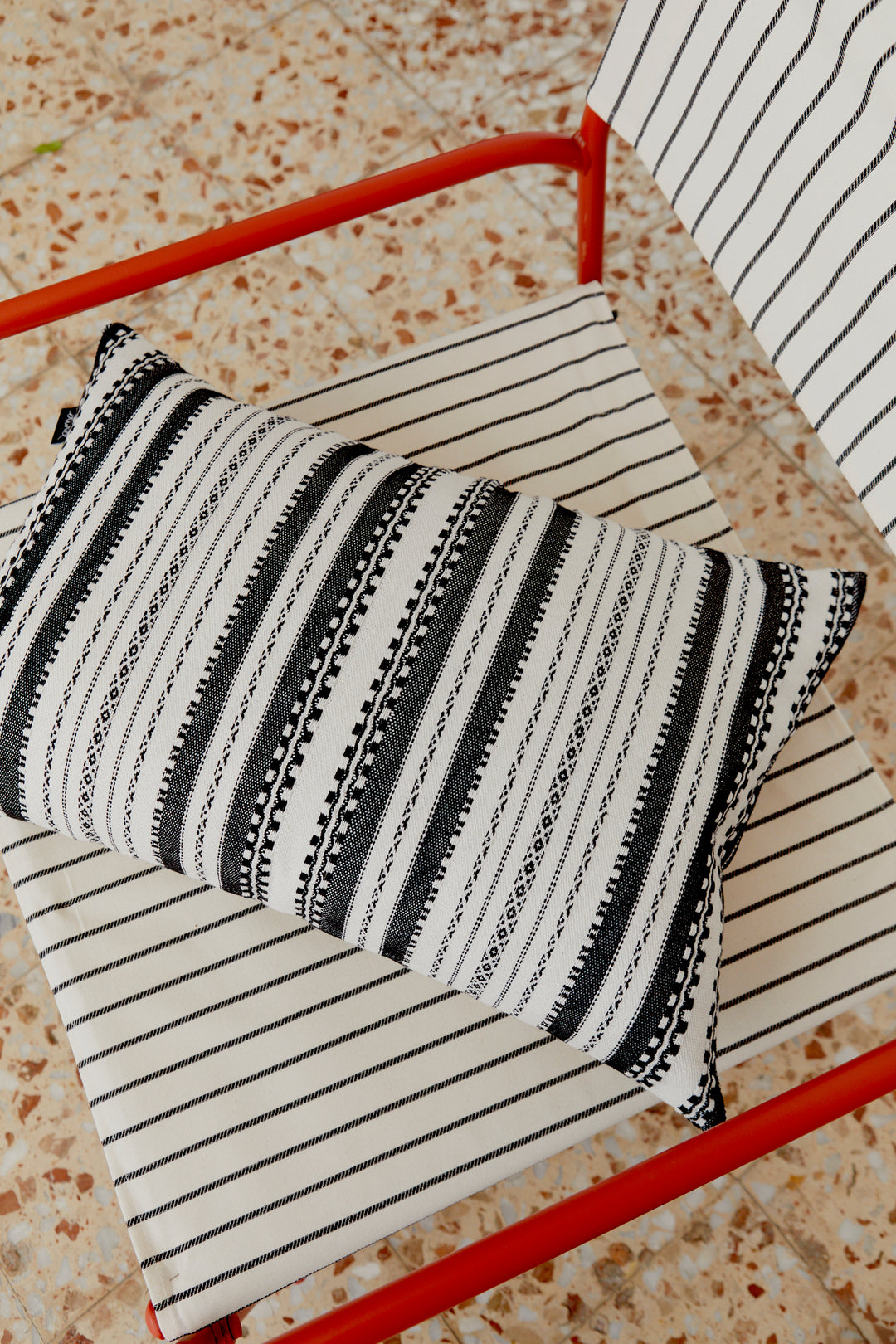 Funda cojín alpujarra negro