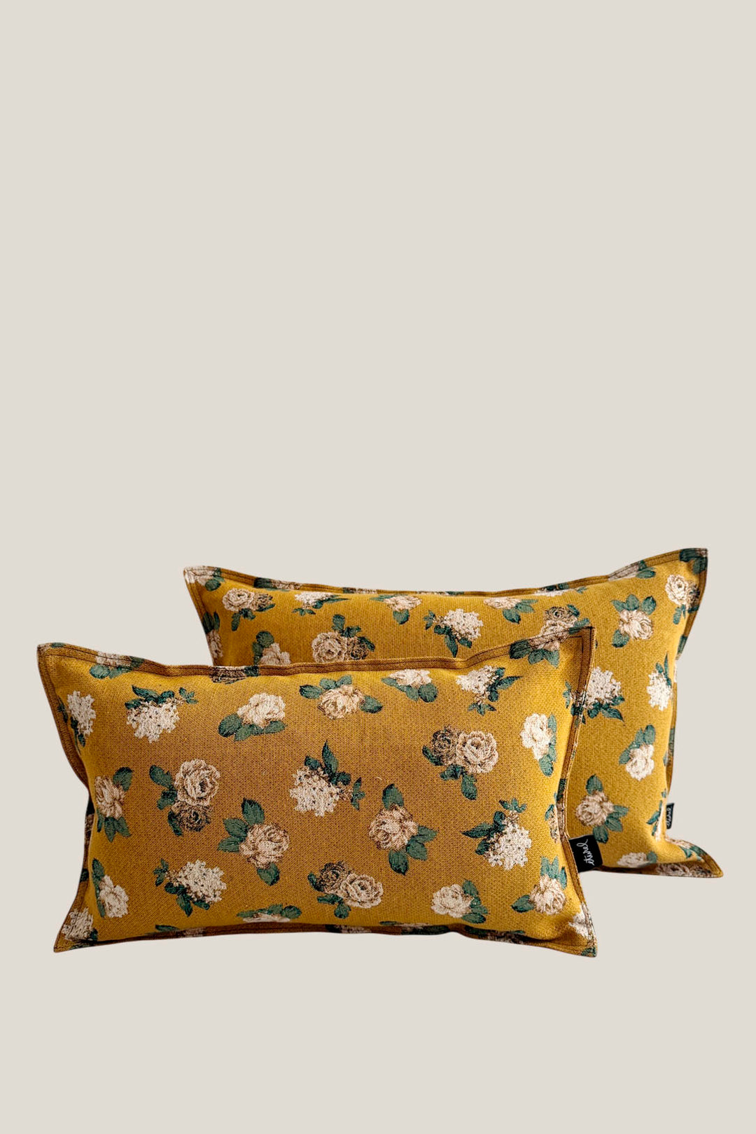 Funda cojín tejido jacquard flores rosas