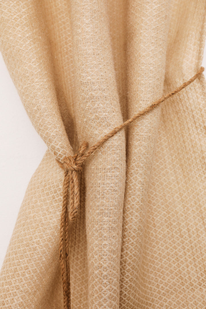 Cortina arpillera rombos