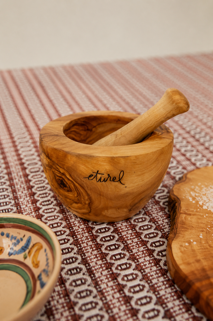 Mortero de madera de olivo