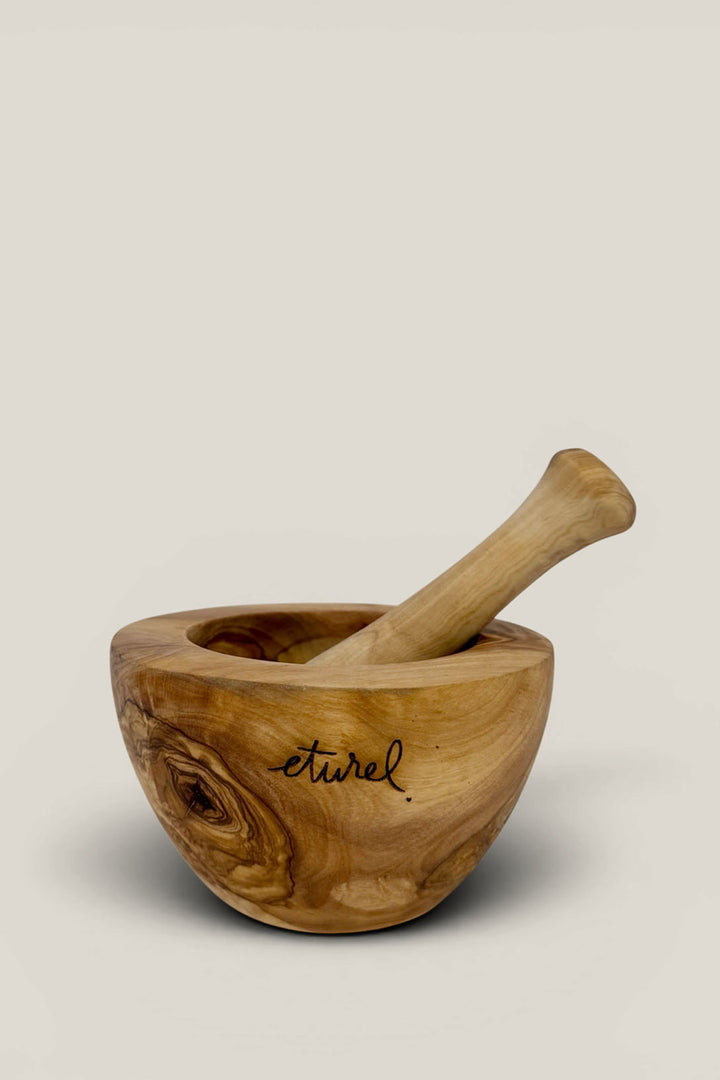 Mortero de madera de olivo