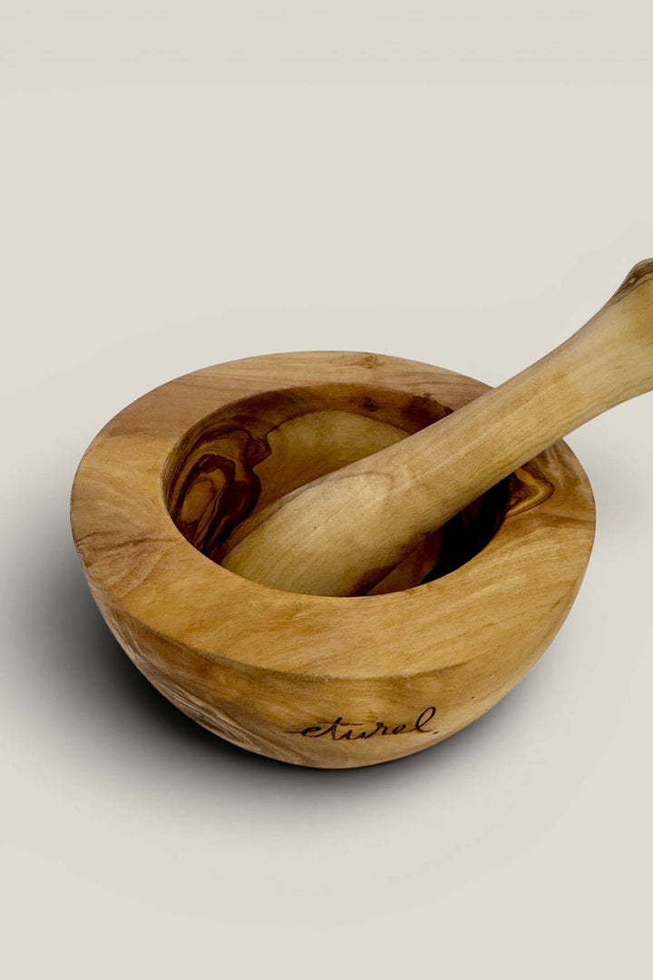 Mortero de madera de olivo
