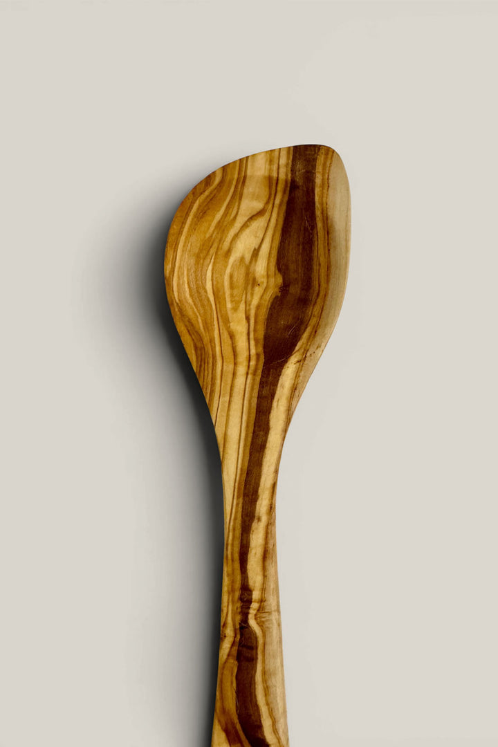 Cuchara pico de madera de olivo