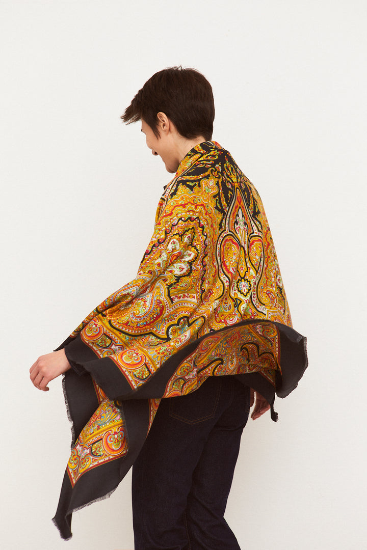 Pañuelo Pisto o Cien Colores negro