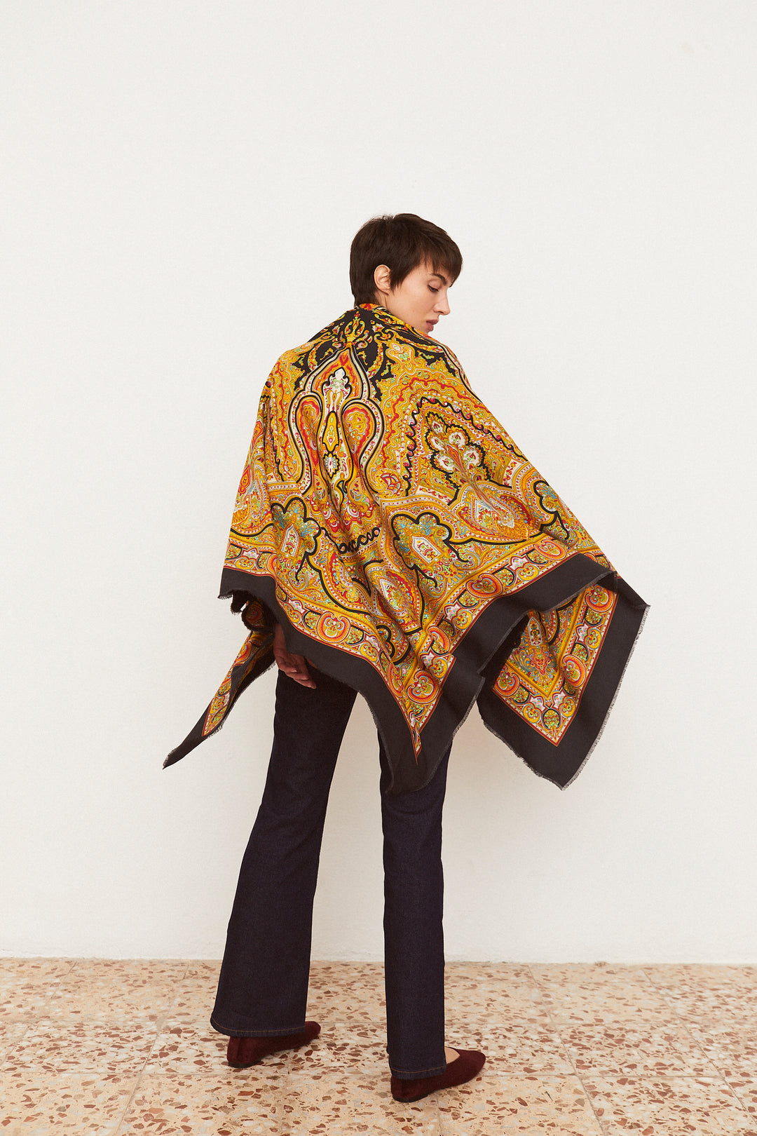 Pañuelo Pisto o Cien Colores negro