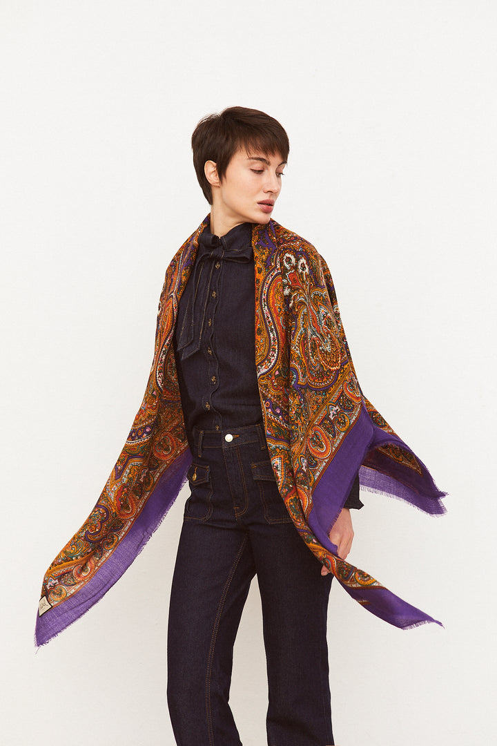 Pañuelo Pisto o Cien Colores lana morado