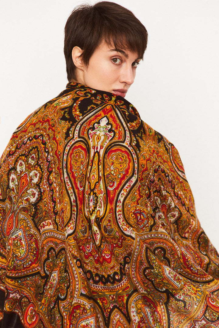 Pañuelo Pisto o Cien Colores negro