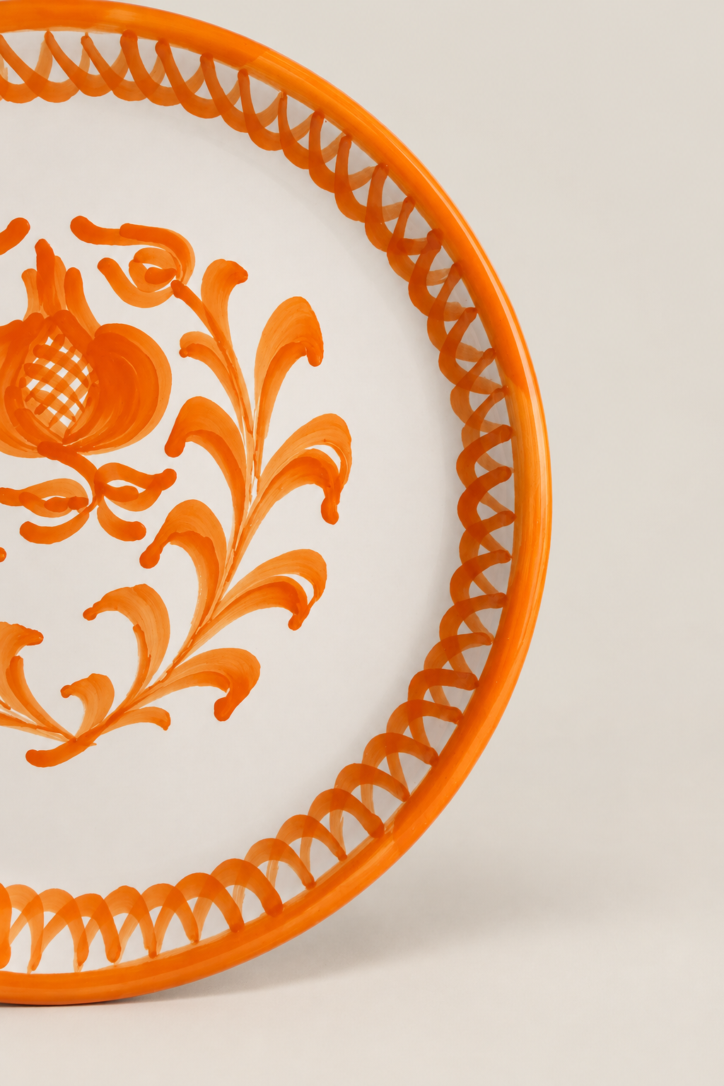 Plato granaíno naranja ácida