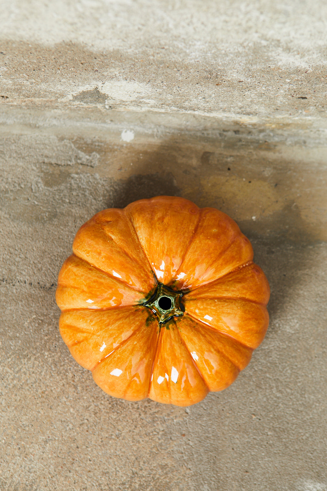 Calabaza curcubita máxima réplica de cerámica esmaltada