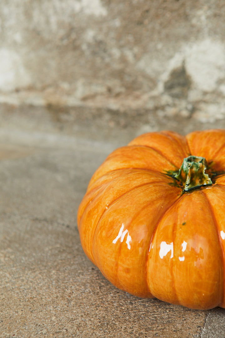 Calabaza curcubita máxima réplica de cerámica esmaltada