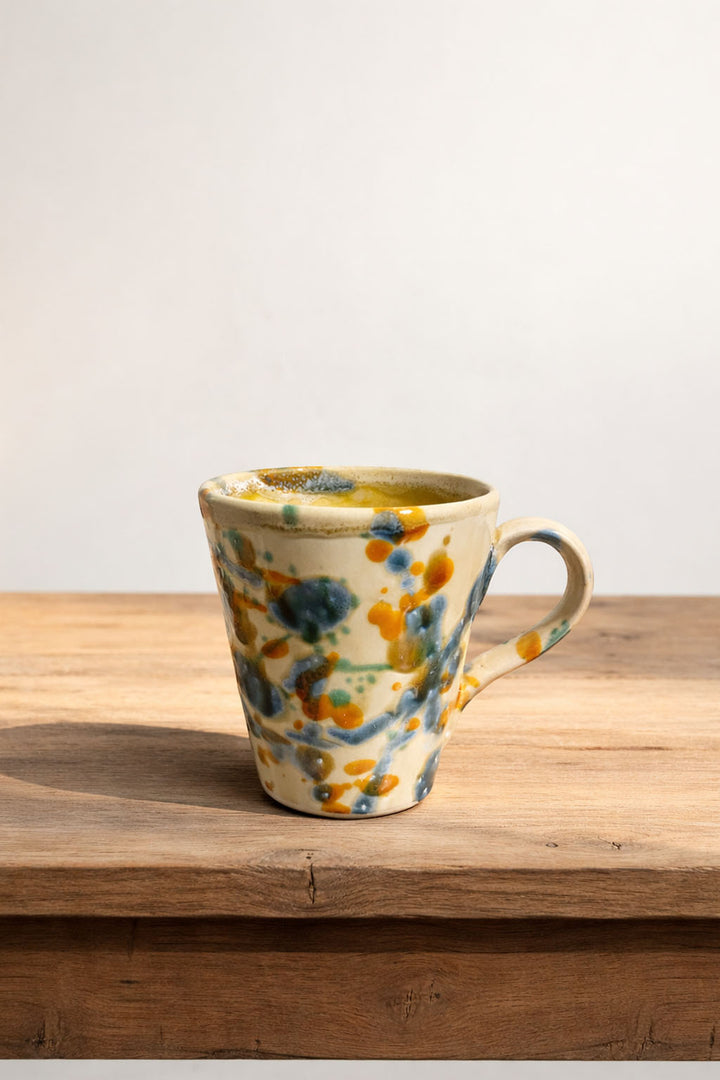 Taza salpicado azul