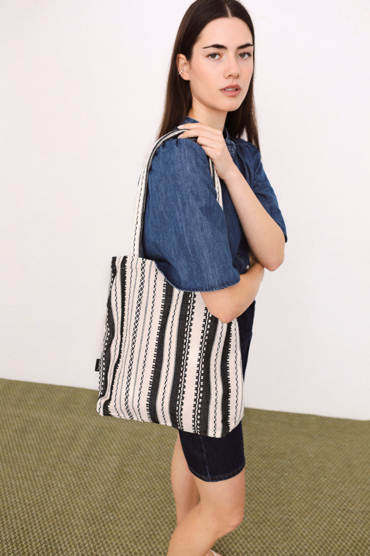 Tote Bag Alpujarra blanca y negra