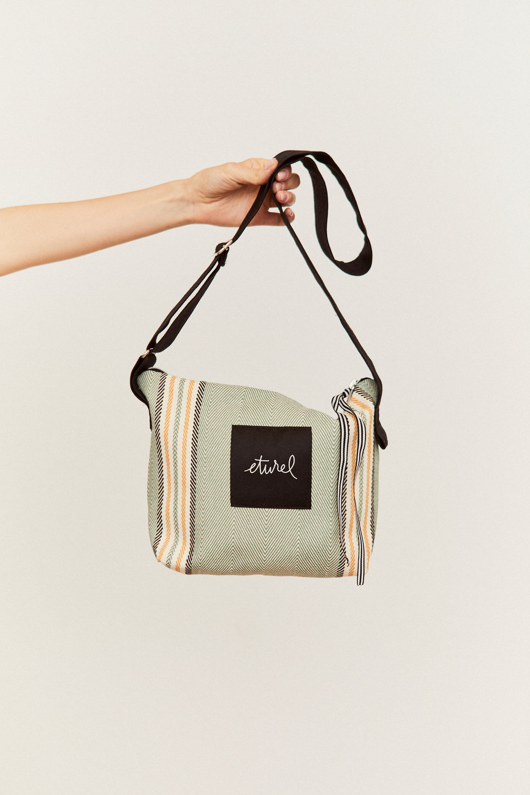 Bolso bandolera sarga de burgos verde