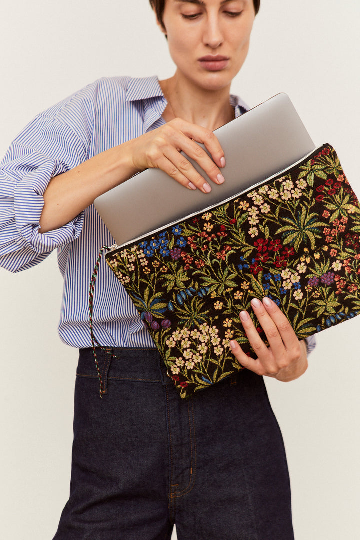 Funda de ordenador tejido jacquard flores margaritas