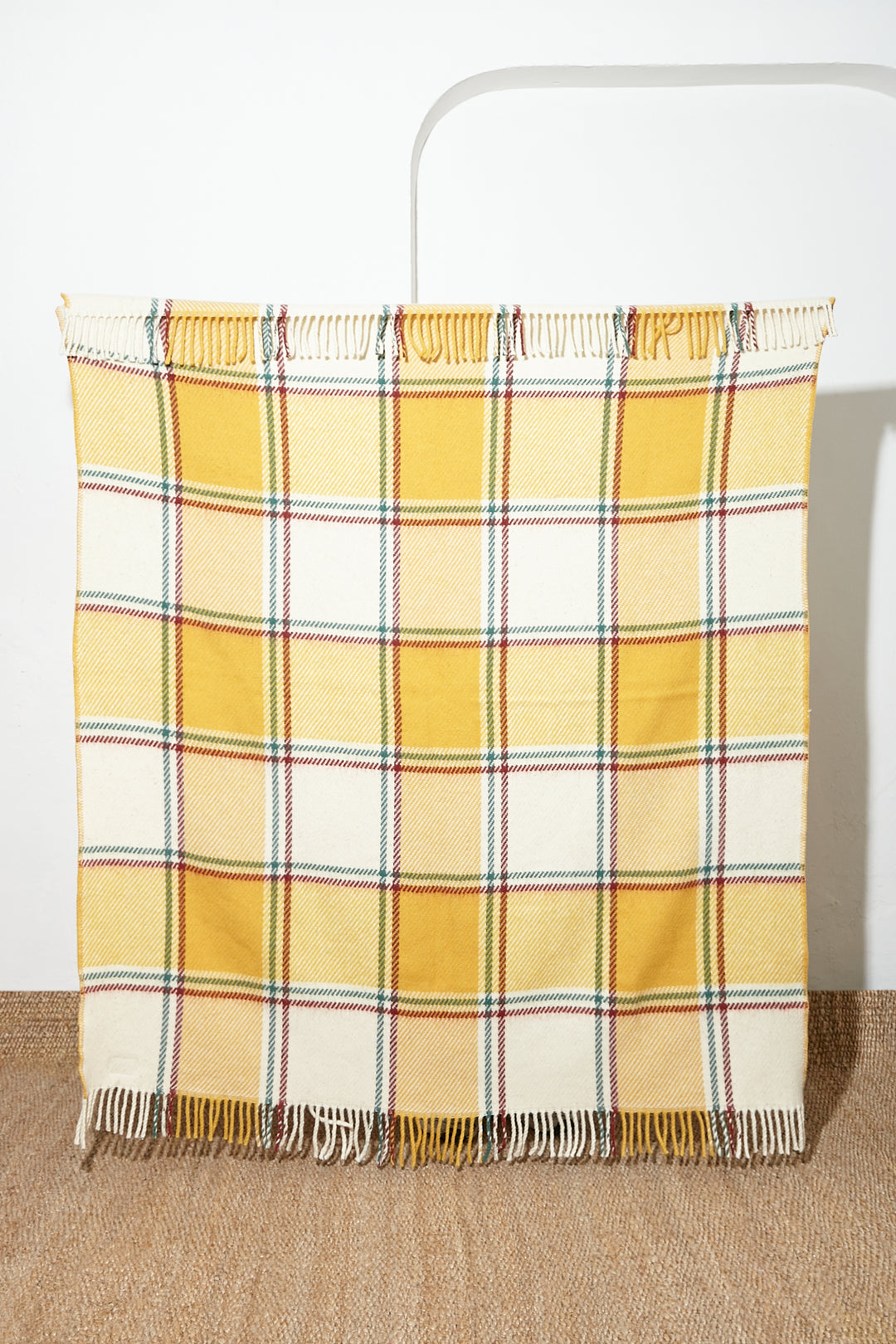Manta de Viaje y sofá de 100% lana cuadros amarillos